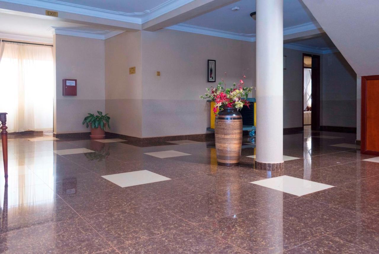 Sapphire Hotel Entebbe Kigo Kajansi Ngoại thất bức ảnh